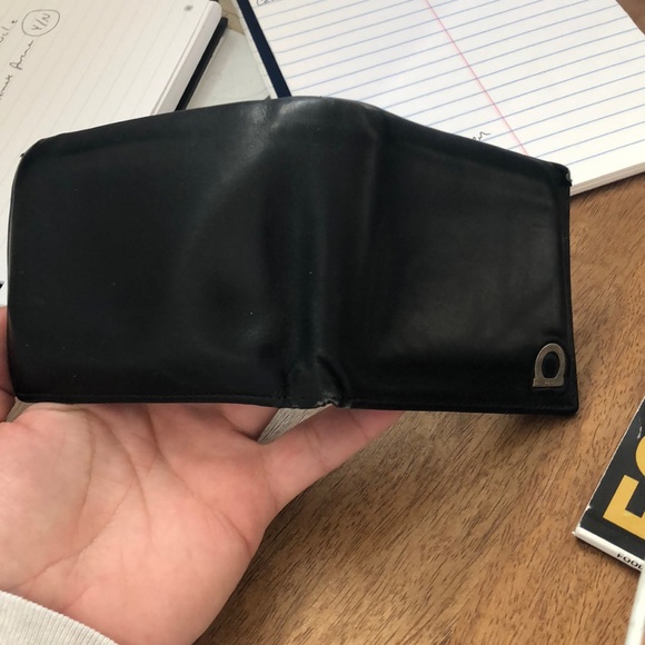 Ferragamo black leather wallet - Picture 3 of 3